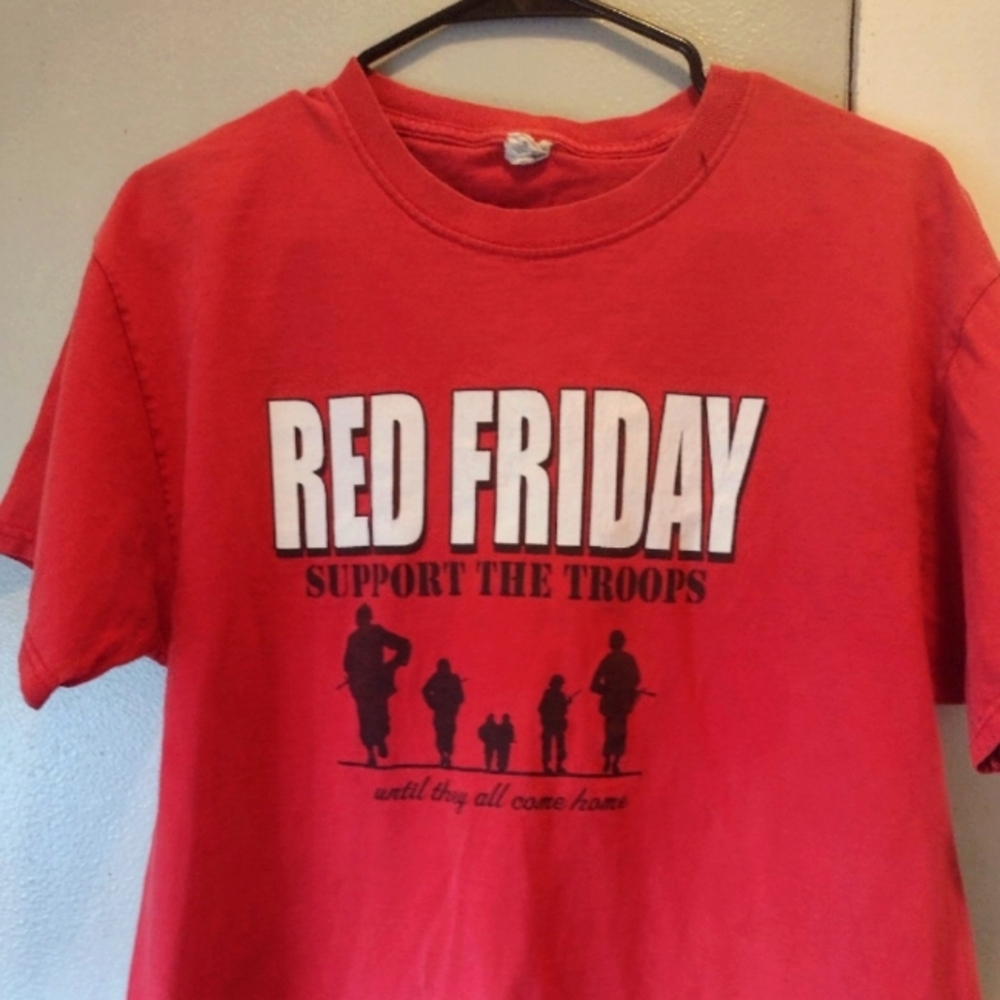 RED FRIDAY Men's Large T-shirt, Support Our Troops & FREE THANK YOU GIFT